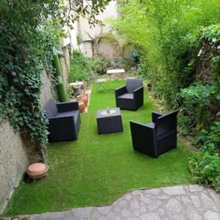 Joli Studio Avec Son Jardin Privatif Lägenhet *