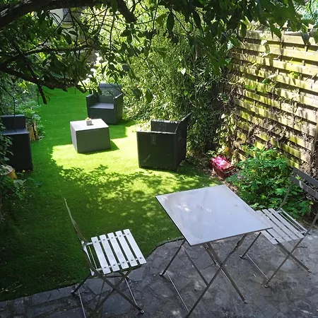 Lägenhet Joli Studio Avec Son Jardin Privatif *